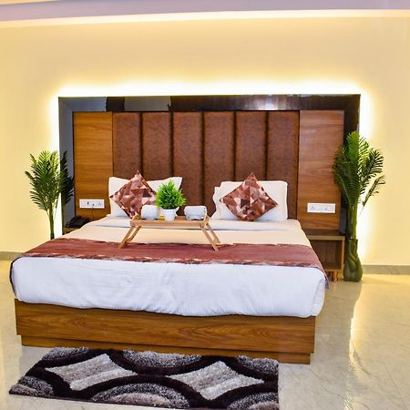 Hotel Yash Palace 뉴델리 외부 사진