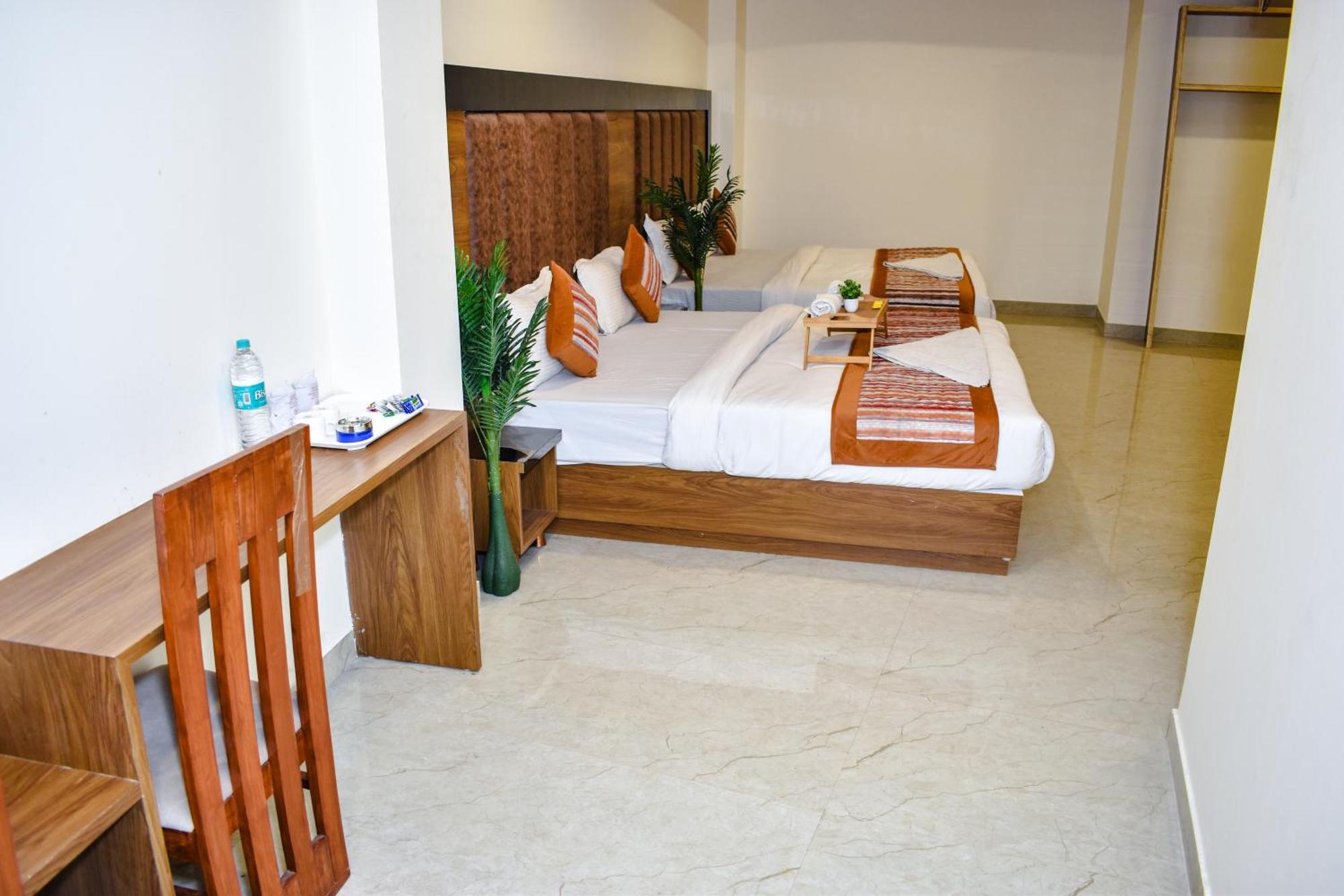 Hotel Yash Palace 뉴델리 외부 사진