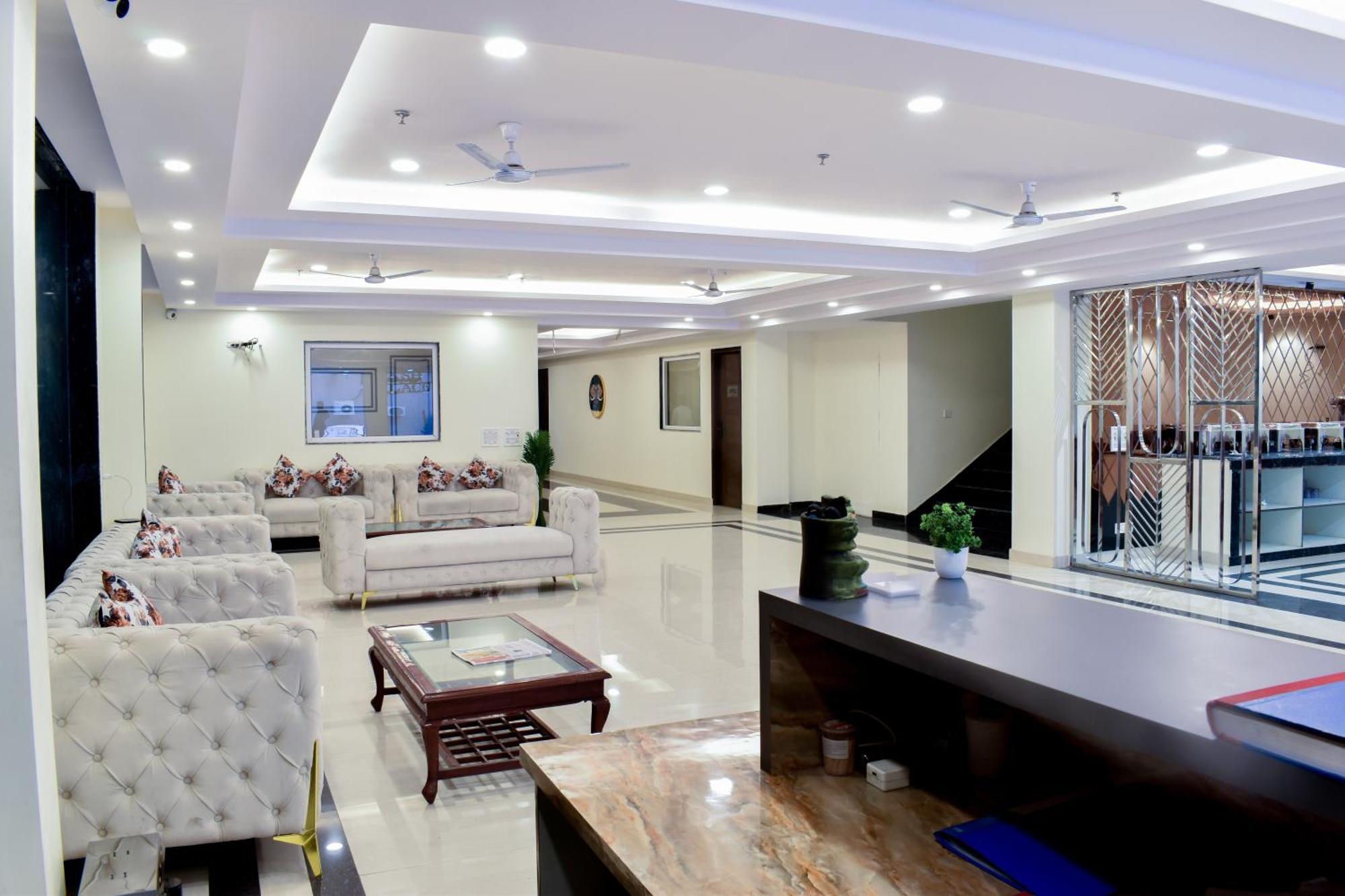 Hotel Yash Palace 뉴델리 외부 사진